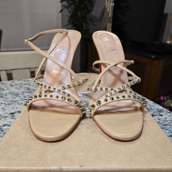 NEW Christian Louboutin Tatooshka Spikes Nude Sandals Size 41.5 100mm Heels - Picture 4 of 12
